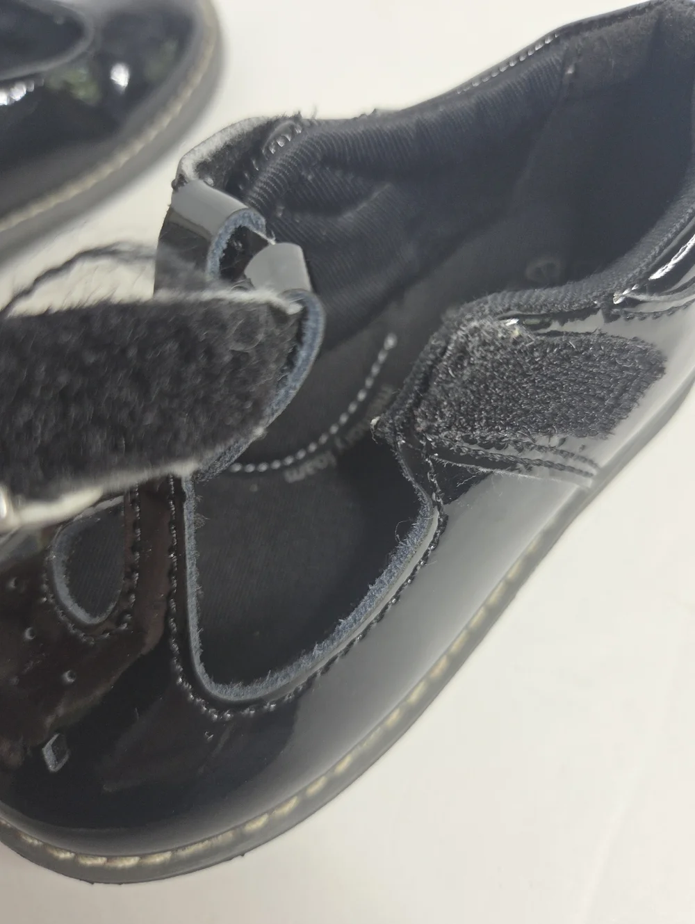 Stride Rite Suzie Black Patent Leather Mary Jane Dress Shoe Size 6